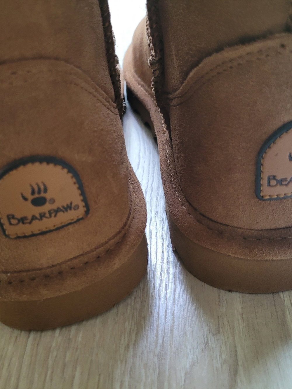 Bearpaw Chestnut Suede Shearling Lined Winter Boots Size 10 NWT - Picture 4 of 8